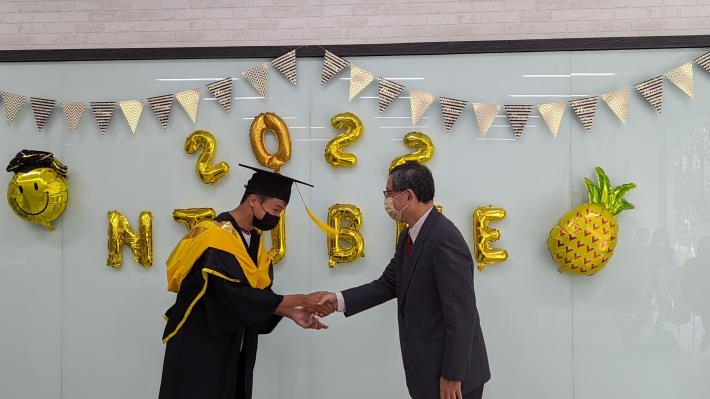 PXL_20220521_050706568